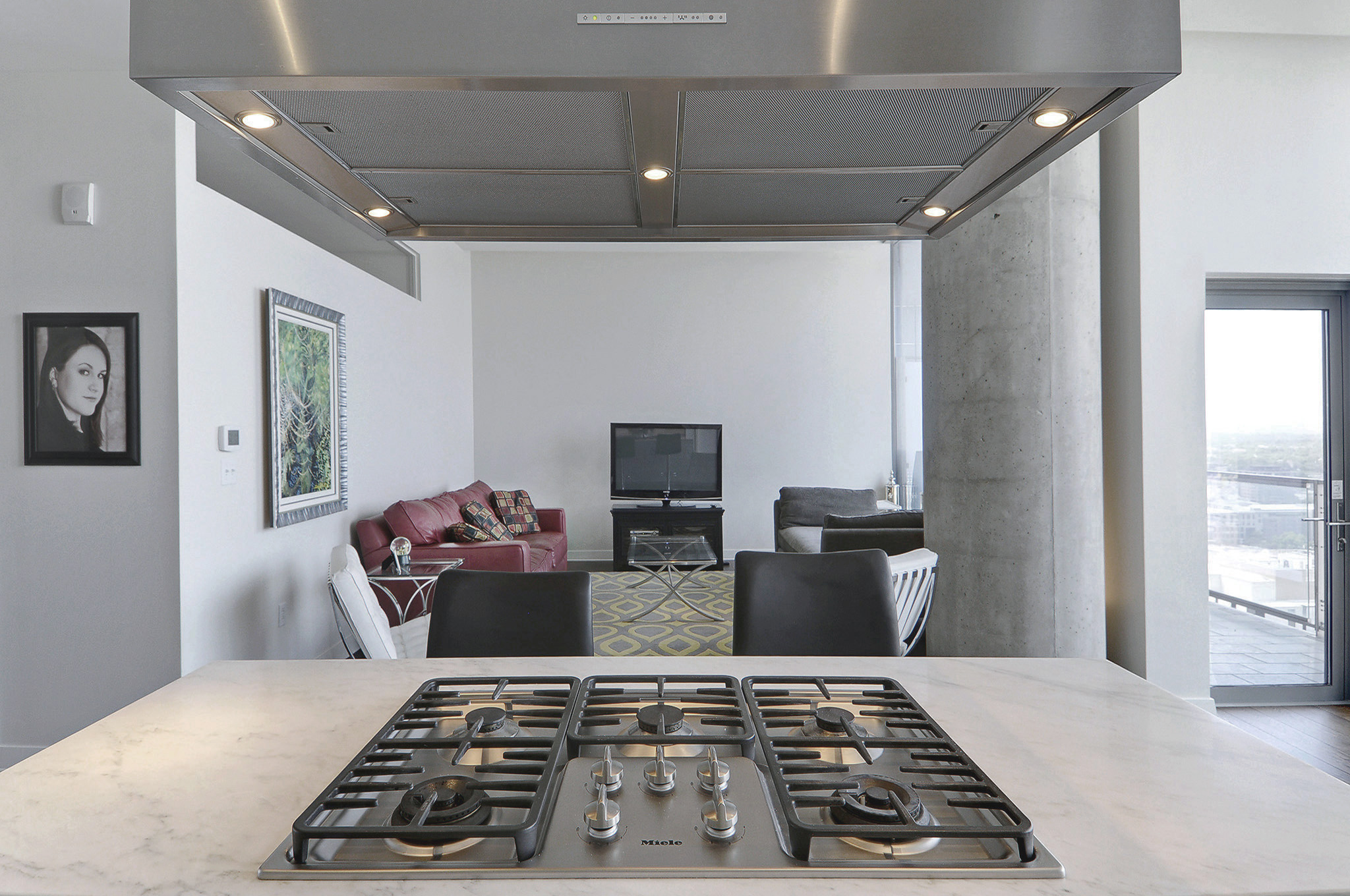 028 RealEstate2018 S